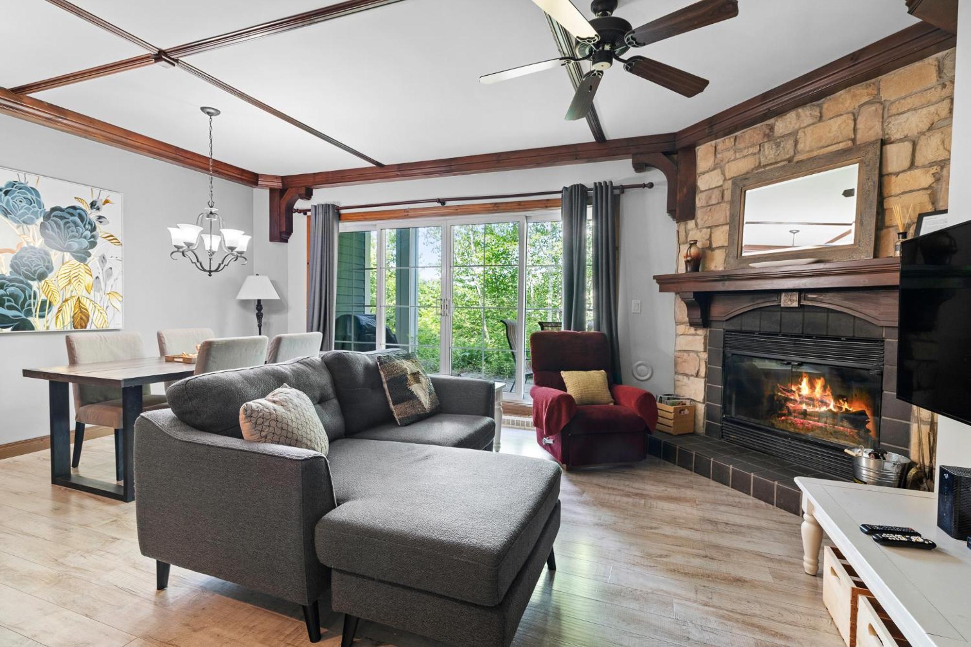 Les Manoirs Wpool & Hot Tub Near Village 120-7 Mont-Tremblant Bagian luar foto