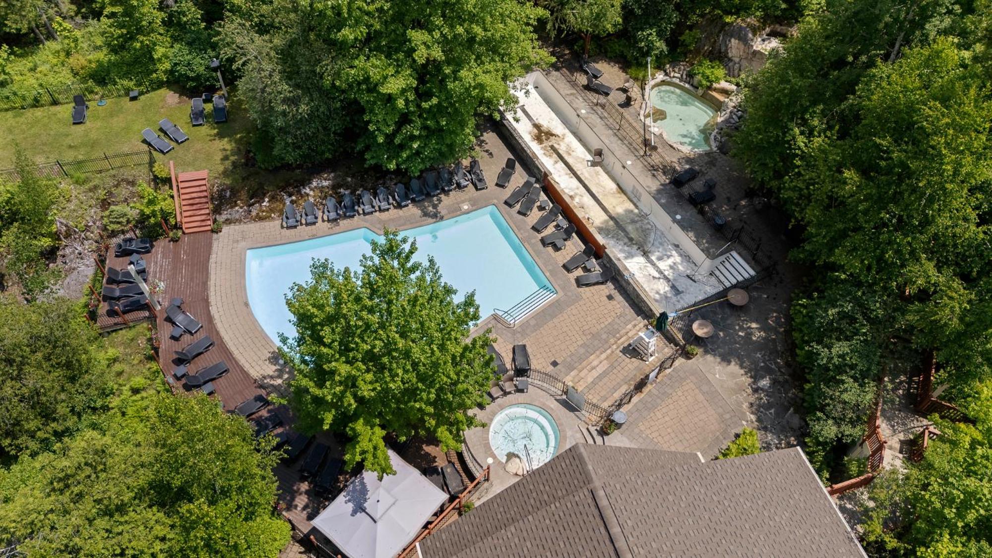 Les Manoirs Wpool & Hot Tub Near Village 120-7 Mont-Tremblant Bagian luar foto