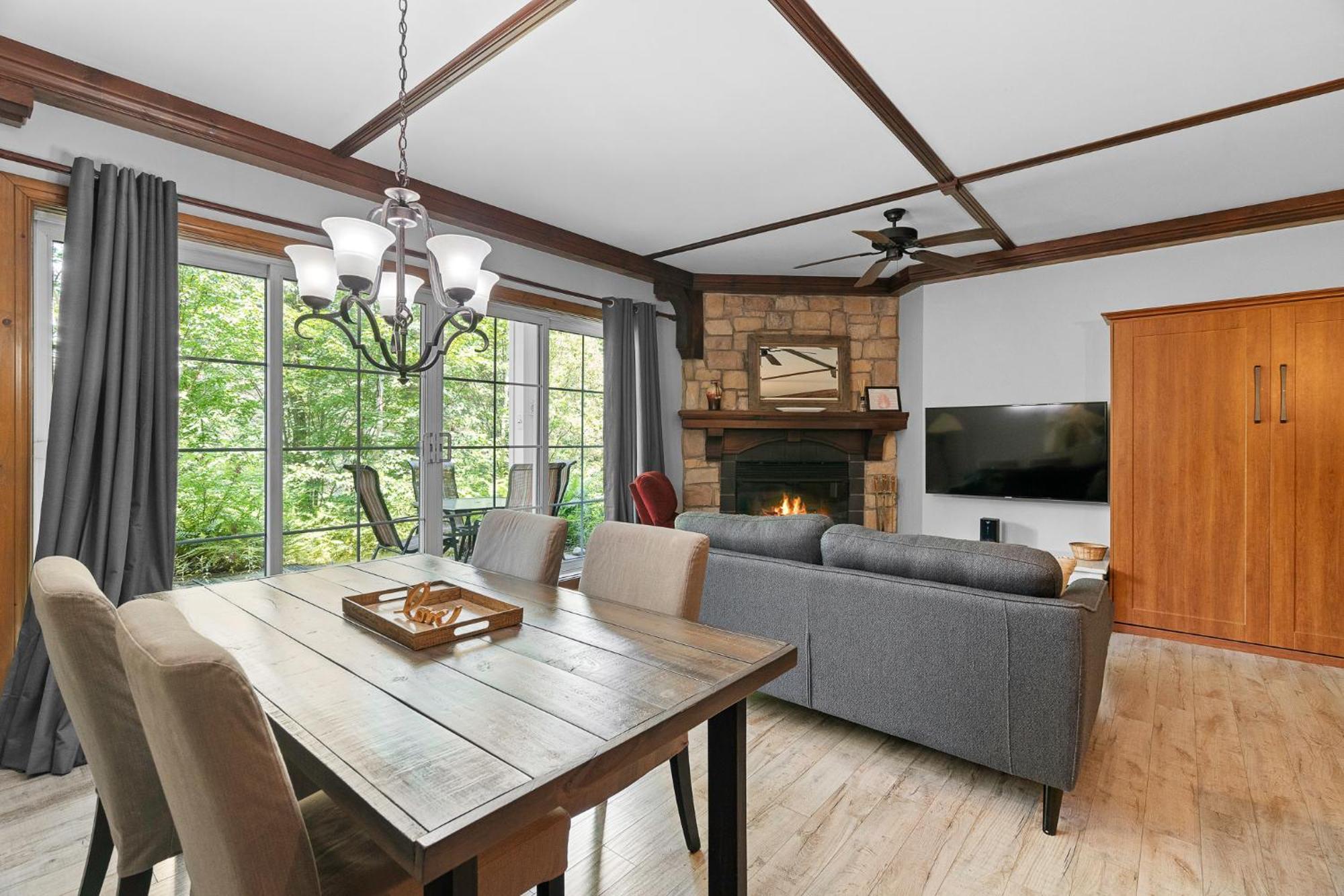 Les Manoirs Wpool & Hot Tub Near Village 120-7 Mont-Tremblant Bagian luar foto