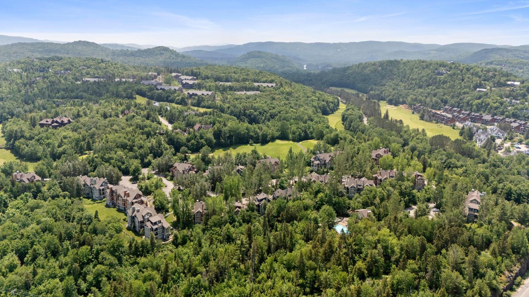 Les Manoirs Wpool & Hot Tub Near Village 120-7 Mont-Tremblant Bagian luar foto