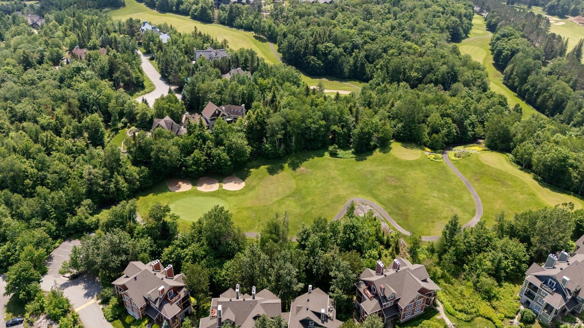 Les Manoirs Wpool & Hot Tub Near Village 120-7 Mont-Tremblant Bagian luar foto